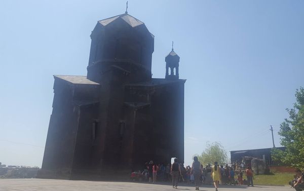 Դավիթաշենի Սրբոց Նահատակաց եկեղեցին - Sputnik Արմենիա