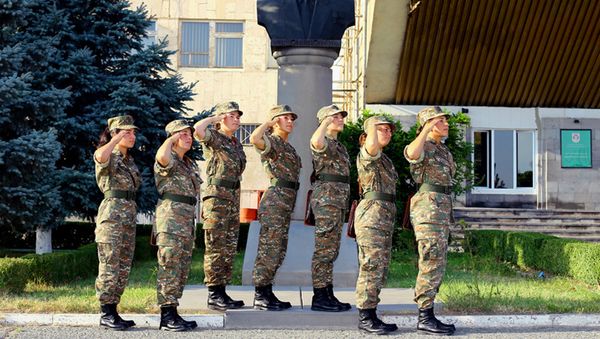 Курсанты военного училиша имени Вазгена Саргсяна - Sputnik Армения