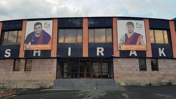 Гюмри встретил своих олимпийских чемпионов - Sputnik Армения