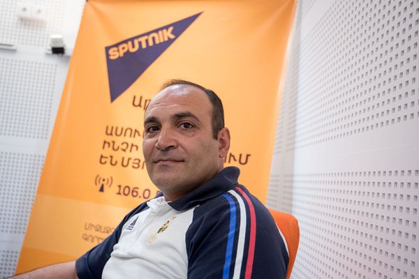 Эдуард Сарибекян - Sputnik Արմենիա