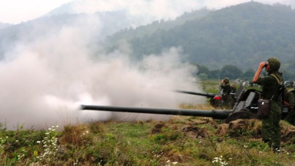 Артиллерийские стрельбы российских военнослужащих в горах Армении - Sputnik Армения