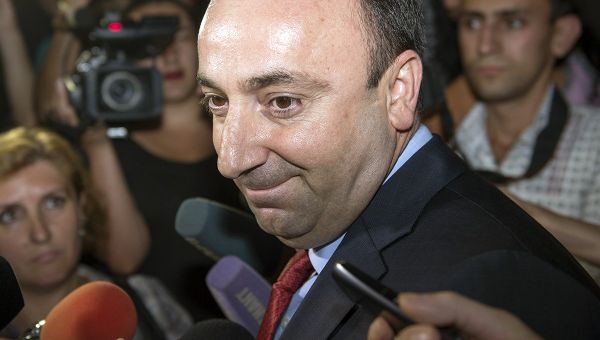 Грайр Товмасян - Sputnik Արմենիա