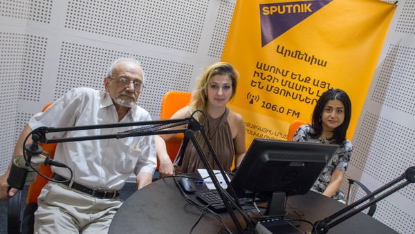 Армен Погосян в гостях у радио Sputnik Армения - Sputnik Армения