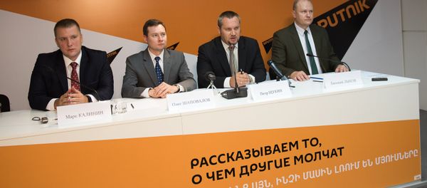 Пресс-конференция к выборам в Государственную Думу России состоялась в пресс-центре Sputnik Армения - Sputnik Армения