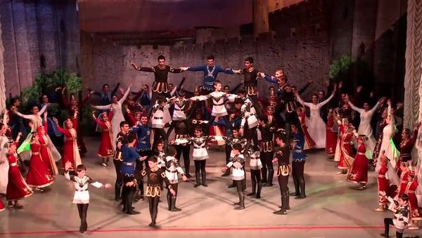 Армянские национальные танцы - Sputnik Армения