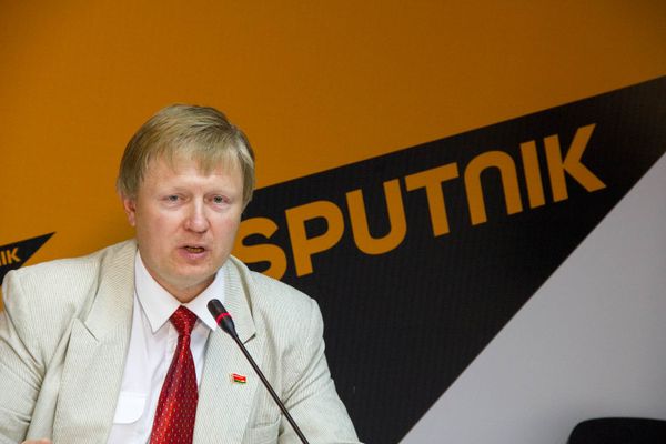 Дмитрий Кармазин - Sputnik Армения