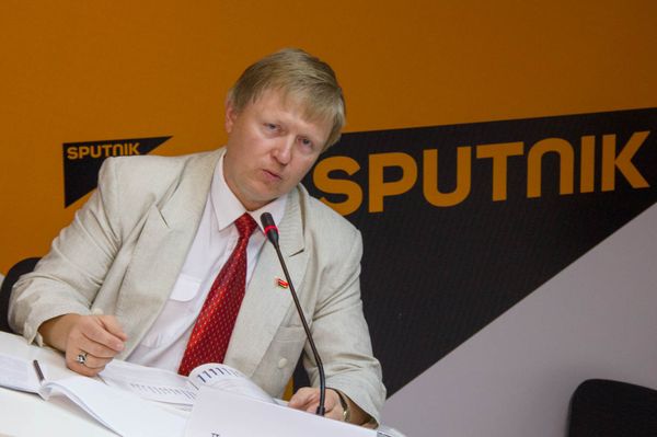 Дмитрий Кармазин - Sputnik Армения
