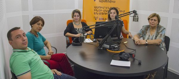 Мгер Манукян, Гаяне Авагян, Сусанна Мкртчян в гостях у радио Sputnik Армения - Sputnik Արմենիա