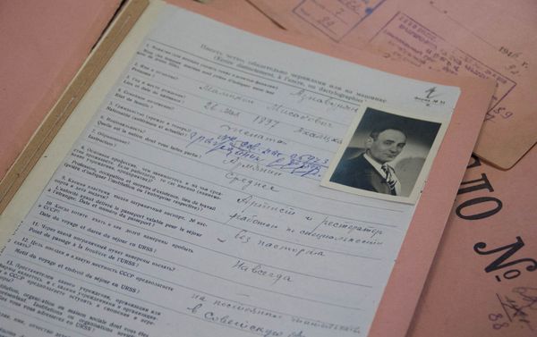 Национальный архив. Документы семьи Шарля Азнавура - Sputnik Армения