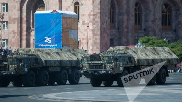 Торжественный Парад в честь 25-летия Независимости Республики Армения - Sputnik Армения
