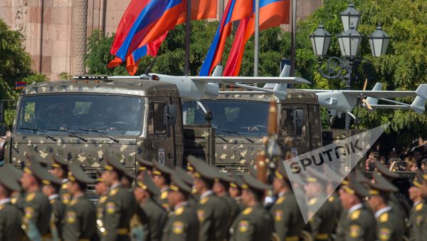 Торжественный Парад в честь 25-летия Независимости Республики Армения Торжественный Парад в честь 25-летия Независимости Республики Армения - Sputnik Армения