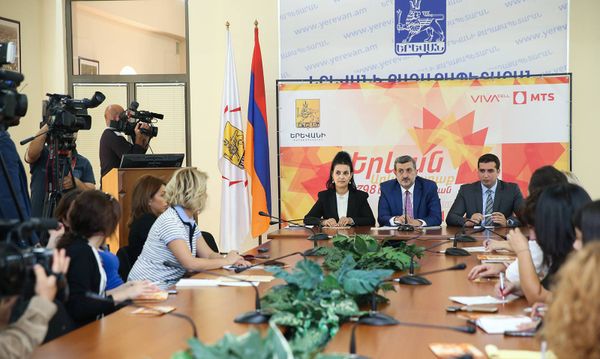 Рузанна Закарян, Арам Сукиасян, Араз Багдасарян - Sputnik Արմենիա