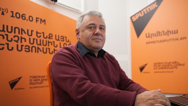 Вагаршак Арутюнян в гостях у радио Sputnik Армения Вагаршак Арутюнян в гостях у радио Sputnik Армения - Sputnik Армения