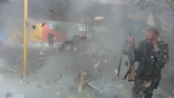 СПУТНИК_Кадры сражения сирийских солдат с боевиками Джейш аль-Ислам в Восточной Гуте - Sputnik Армения
