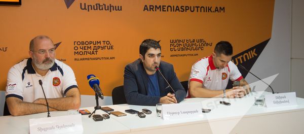 Пресс-конференция представителей баскетбольного клуба Урарту - Sputnik Армения