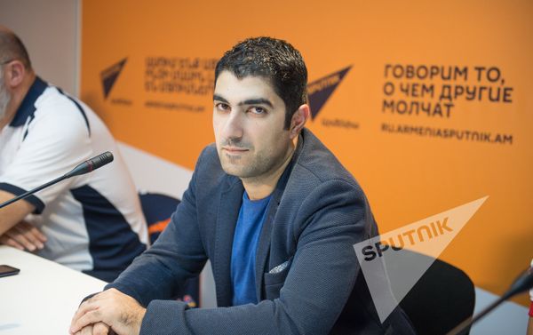 Директор баскетбольного клуба Урарту Артур Назарян Директор баскетбольного клуба Урарту Артур Назарян - Sputnik Армения