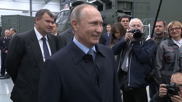 СПУТНИК_Лучшие кадры с Владимиром Путиным за год в честь дня рождения президента - Sputnik Армения