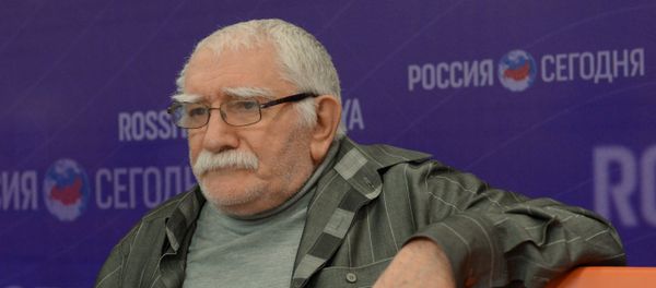 известный российский и советский актер театра и кино Армен Джигарханян - Sputnik Армения