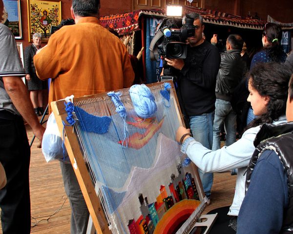 Сувениры и гобелены – на фестивале «Культурный ренессанс» - Sputnik Армения