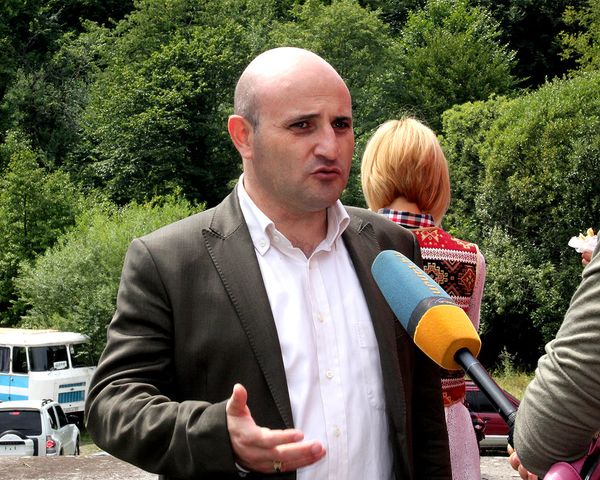 Сувениры и гобелены – на фестивале «Культурный ренессанс» - Sputnik Армения