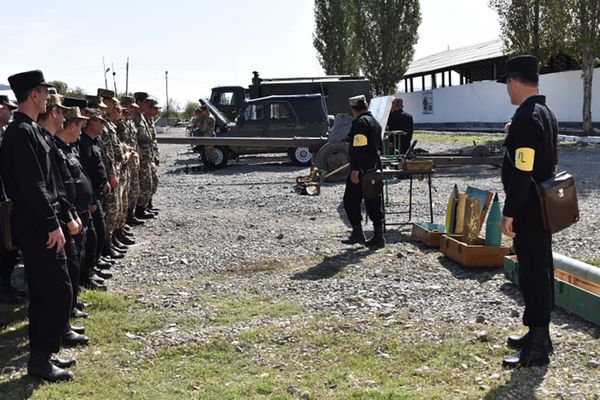 Показательные тренировки в однм из воинских частей РА Показательные тренировки в однм из воинских частей РА - Sputnik Արմենիա