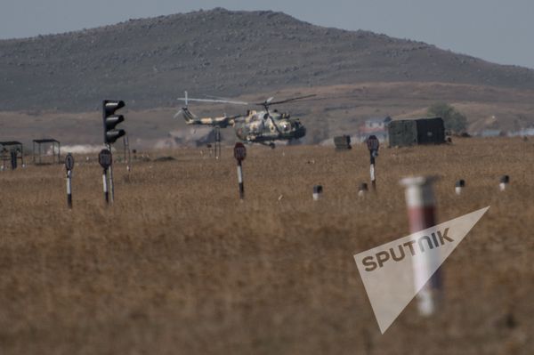 Совместные батальонные тактические учения военнослужащих российской военной базы ЮВО и военнослужащих ВС МО РА - Sputnik Армения