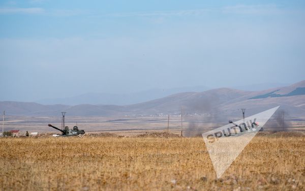 Совместные батальонные тактические учения военнослужащих российской военной базы ЮВО и военнослужащих ВС МО РА - Sputnik Армения