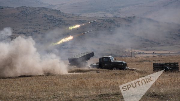 Совместные батальонные тактические учения военнослужащих российской военной базы ЮВО и военнослужащих ВС МО РА - Sputnik Армения
