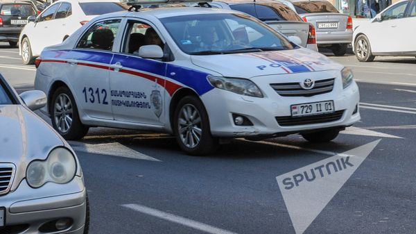 Машина Дорожной полиции Армении - Sputnik Армения