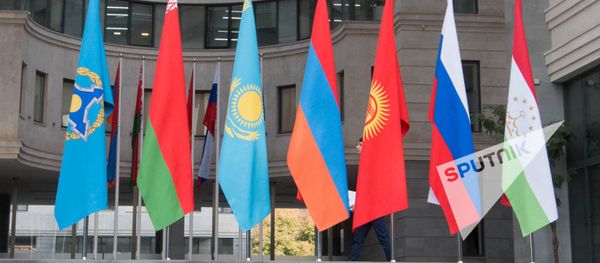 Совместное заседание СМИД, СМО и КССБ ОДКБ в Ереване - Sputnik Армения