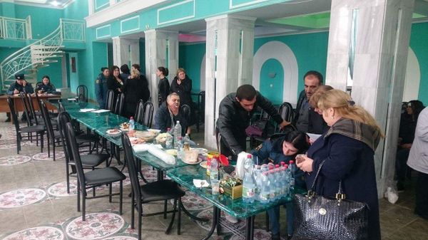 Пострадавшие в ДТП на трассе Владикавказ-Беслан Пострадавшие в ДТП на трассе Владикавказ-Беслан - Sputnik Армения