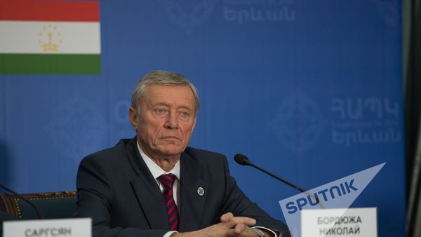 Николай Бордюжа на пресс-конференции по итогам заседания Совета коллективной безопасности ОДКБ стартовала в Ереване - Sputnik Армения