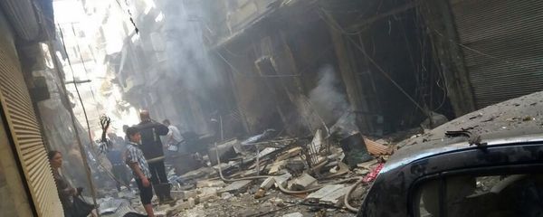 Последствия минометного обстрела в Алеппо Последствия минометного обстрела в Алеппо - Sputnik Армения