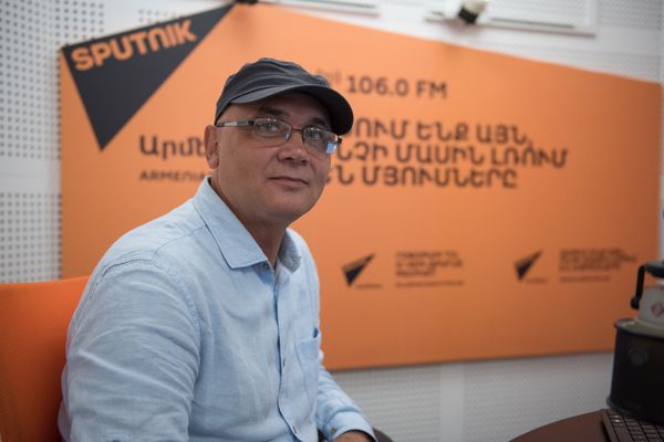 Режиссер, художник Арутюн Джинанян в гостях у радио Sputnik Армения - Sputnik Армения