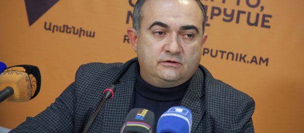 Пресс-конференция депутата НС Тевана Погосяна в пресс-центре Sputnik Армения Пресс-конференция депутата НС Тевана Погосяна в пресс-центре Sputnik Армения - Sputnik Армения