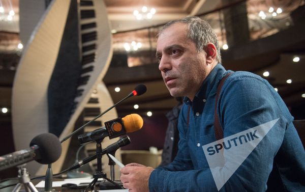 Արսեն Դանիելյան - Sputnik Արմենիա