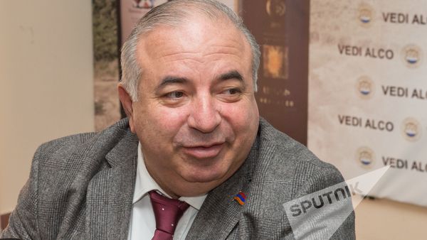 Арагац Ахоян - Sputnik Արմենիա