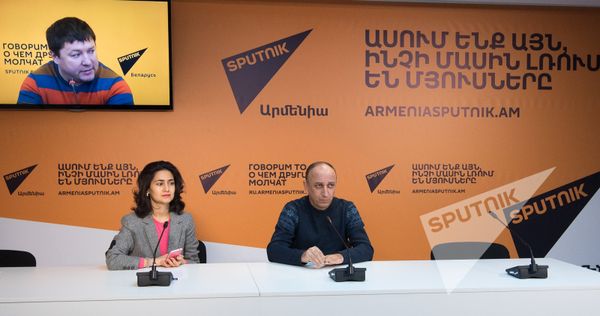 Видеомост на тему В хоккей играют настоящие армяне! - Sputnik Армения