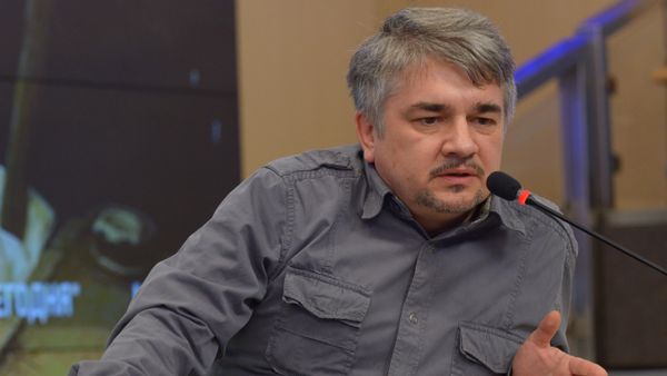 Ростислав Ищенко - Sputnik Армения