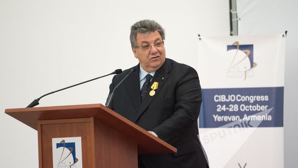 Конгресс всемирной конфедерации ювелиров Меридиан Экспо в Ереване. Гаэтано Кавальери - Sputnik Армения