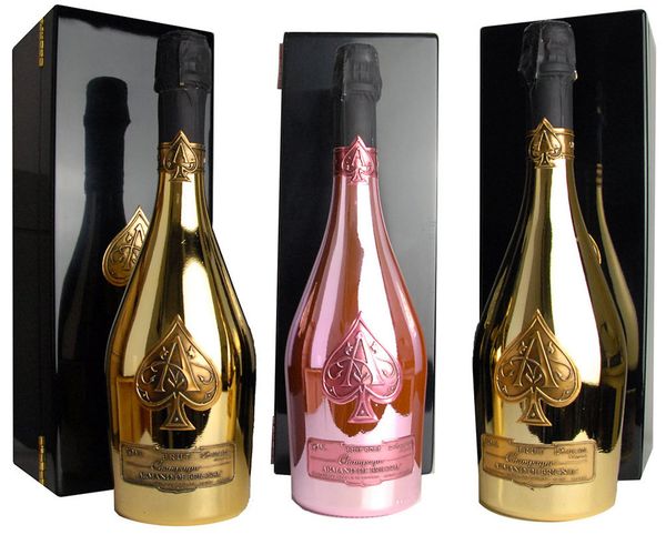 Шампанское Armand de Brignac Midas Шампанское Armand de Brignac Midas - Sputnik Արմենիա