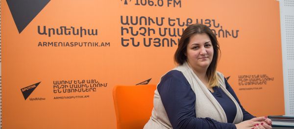 Марина Адулян в гостях у радио Sputnik Армения - Sputnik Արմենիա