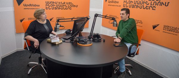Лиа Аветисян в гостях у радио Sputnik Армения - Sputnik Արմենիա