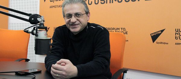 Жирайр Дадасян в гостях у радио Sputnik Армения - Sputnik Արմենիա