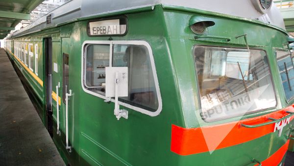 ЗАО Южно-кавказская железная дорога сдала в эксплуатацию электропоезд - Sputnik Արմենիա
