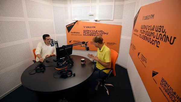 «ՌեԱնիմանիա» անիմացիոն կինոփառատոնի պատվավոր հյուր Բիլ Փլիմփթոնը Sputnik Արմենիայի եթերում ներկայացնում է անիմացիոն կինոյի մասին իր պատկերացումները - Sputnik Արմենիա