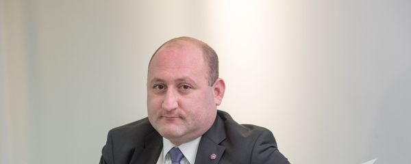 Сурен Саркисян Сурен Саркисян - Sputnik Армения