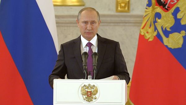 СПУТНИК_Путин поздравил американский народ и победившего Трампа с завершением выборов - Sputnik Армения