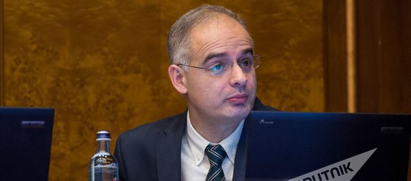 Левон Зурабян - Sputnik Արմենիա