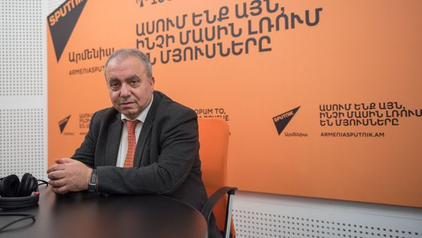Грант Багратян в гостях у радио Sputnik Армения - Sputnik Արմենիա